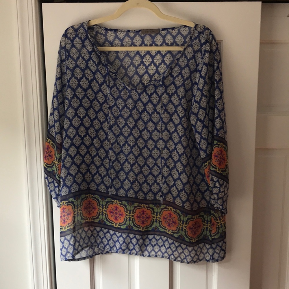 Light weight sheer long sleeve